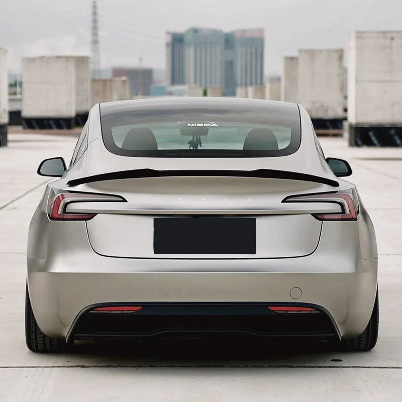 Lame Avant Tesla Model 3 Model Y 2016-2024 Look Carbone - vue arrière - Becquet Voiture