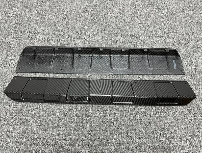 Lame de Pare-Chocs Avant et Arrière Carbone Mercedes Classe G W464 2019-2024 - vue de trois-quarts - Becquet Voiture