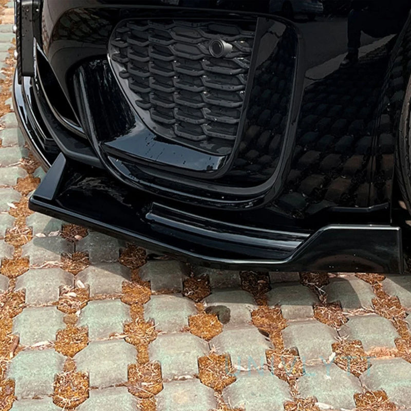 Lame Pare-Choc Avant Jaguar XEL 2020-2023 - vue de trois-quarts - Becquet Voiture