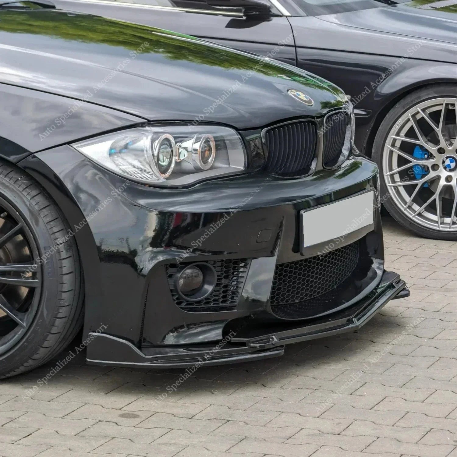 Lame Pare-Chocs Avant BMW Série 1 E81 E82 E87 E88 - vue de face - Becquet Voiture