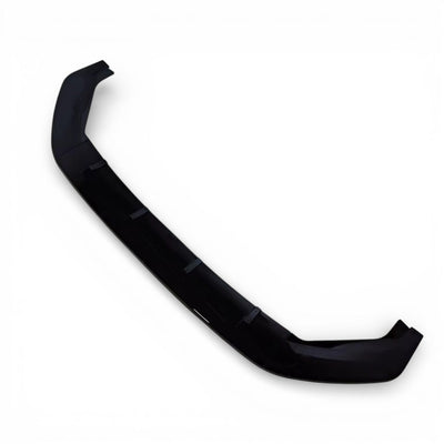 https://cdn.shopify.com/s/files/1/0565/4957/2747/files/lame_avant_audi_a3_s3_8y_front_splitter-4.jpg?v=1766875420