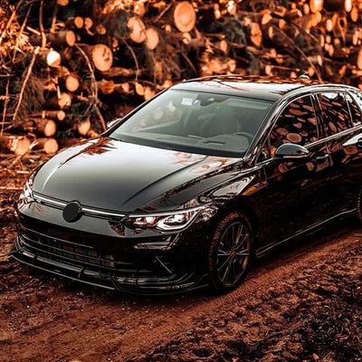 Lèvre de Pare-Chocs Avant VW Golf 8 MK8 GTI R 2021-2023 - vue de trois-quarts - Becquet Voiture