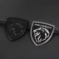 Logo Aile Peugeot Badge Latéral 5.9cm Multi-Coloris - vue de profil 2 - Becquet Voiture