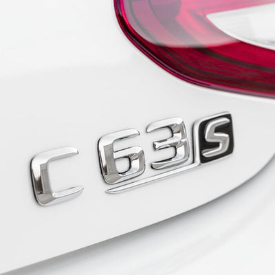Logo AMG C43 C63S Mercedes Classe C Coffre - vue de profil - Becquet Voiture