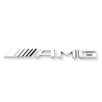 Logo AMG Coffre Arrière Mercedes Noir Chrome Rouge - détail du montage - Becquet Voiture