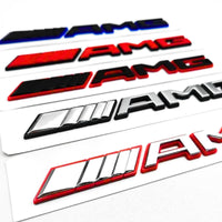 Logo AMG Coffre Arrière Mercedes Noir Chrome Rouge - vue arrière - Becquet Voiture