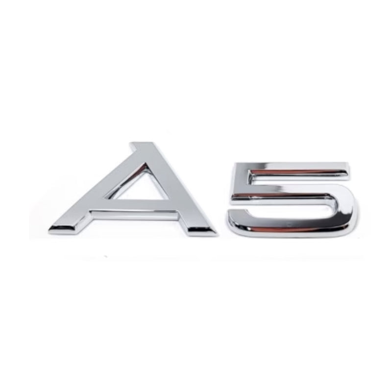 Logo Audi A5 Chrome 90x35mm - vue de face - Becquet Voiture