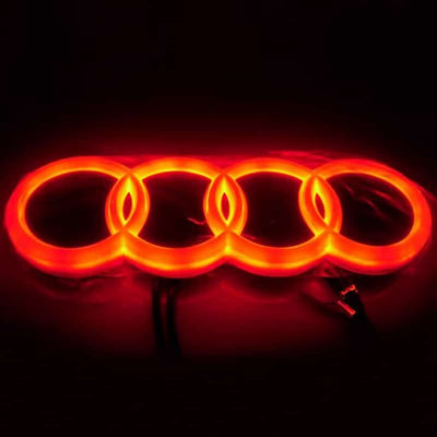 Logo Audi Lumineux LED 4D pour hayon Bleu Rouge Blanc - vue de profil - Becquet Voiture