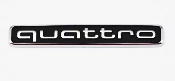 Logo Audi Quattro Emblème Calandre Noir Rouge Chrome - vue arrière - Becquet Voiture