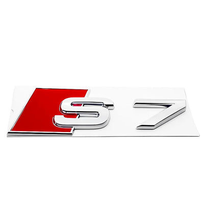 Logo Badge Audi S1 S3 S4 S5 S6 S7 S8 SQ - en situation 4 - Becquet Voiture