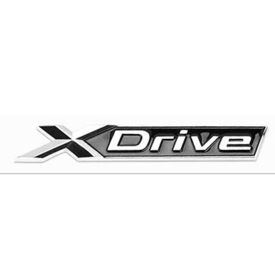 Logo Coffre BMW Série 1 116i 118i 120i 125i 130i - installé sur véhicule - Becquet Voiture