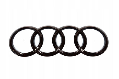 Logo Coffre Noir Brillant Audi 175, 192, 200, 216, 230mm - vue de trois-quarts - Becquet Voiture