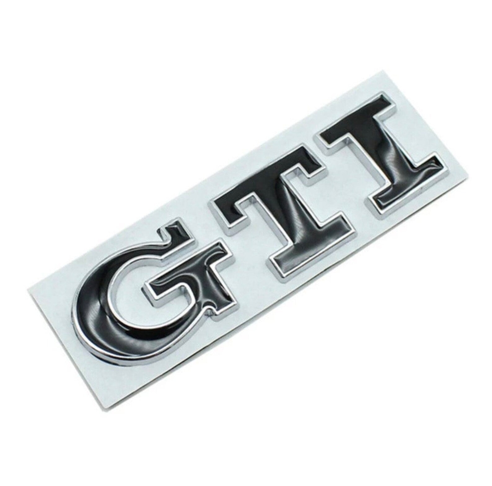 Logo Coffre Volkswagen GTI Noir Chrome 8x2,3cm - vue de face - Becquet Voiture