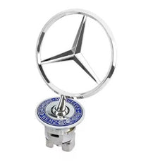Logo de capot Mercedes Classe C E S W204 W212 - vue de profil - Becquet Voiture