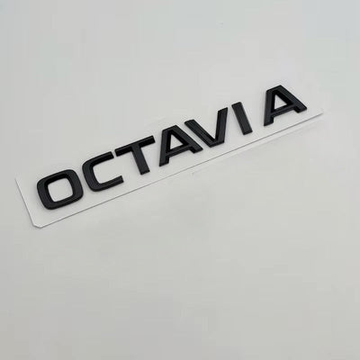Logo de Coffre Noir Skoda Octavia 165mm - vue de face - Becquet Voiture