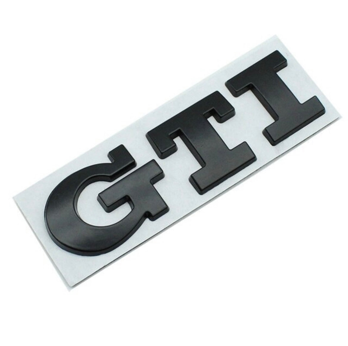 Logo De Coffre Volkswagen GTI Noir Mat - vue de face - Becquet Voiture