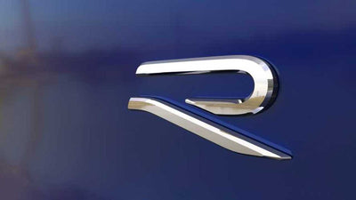Logo de Coffre Volkswagen R Chrome (Nouveau Modèle) - vue de profil - Becquet Voiture