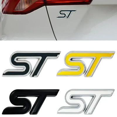 Logo Emblème ST Ford Focus Avant Arrière 7.9cm - packshot studio 2 - Becquet Voiture