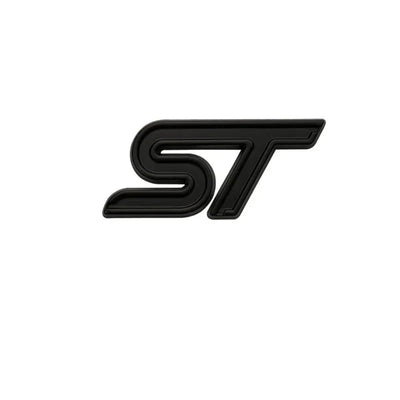 Logo Emblème ST Ford Focus Avant Arrière 7.9cm - packshot studio - Becquet Voiture