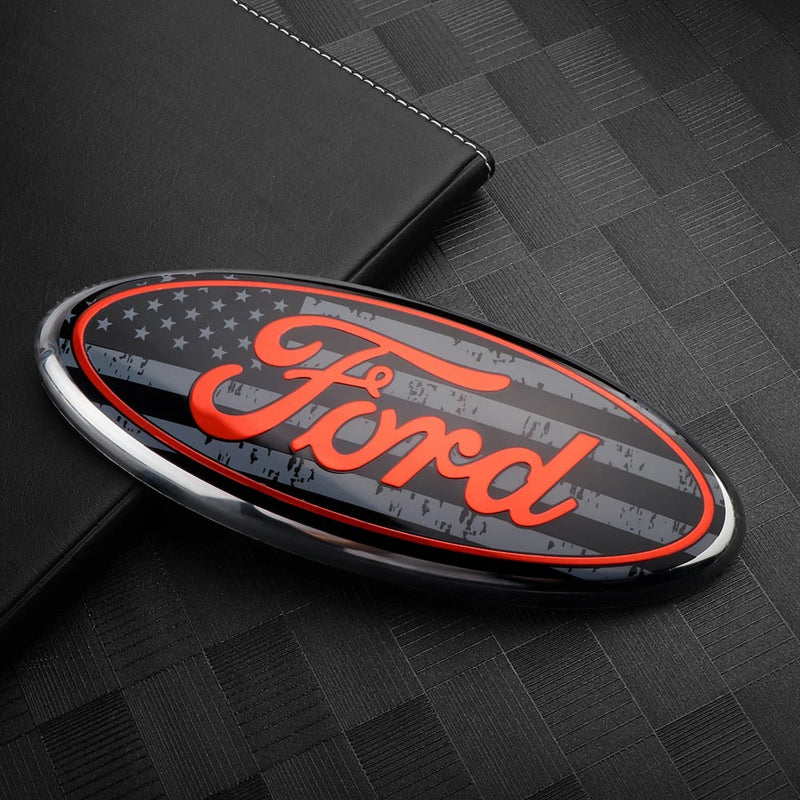 Logo Ford Noir Badge Insigne Calandre 3D - packshot studio 2 - Becquet Voiture