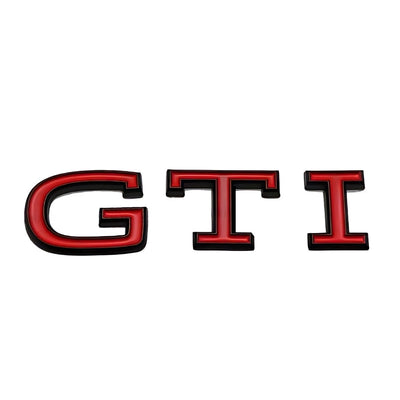 Logo GTI VW Golf 8 MK8 Emblème Badge - détail du montage - Becquet Voiture