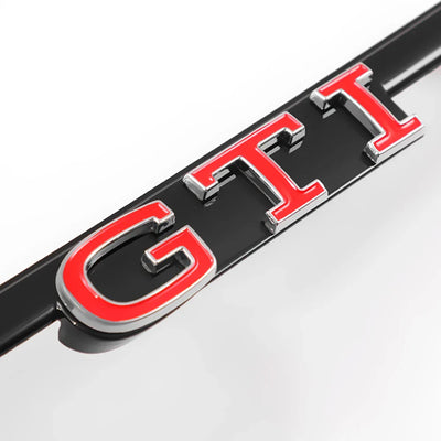 Logo GTI VW Golf 8 MK8 Emblème Badge - installé sur véhicule 2 - Becquet Voiture