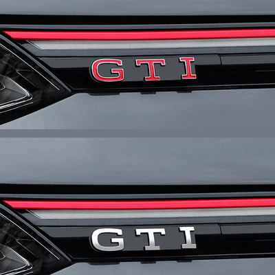 Logo GTI VW Golf 8 MK8 Emblème Badge - vue de profil - Becquet Voiture