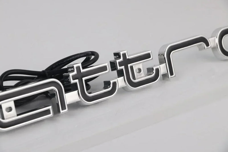 Logo LED Calandre Audi Quattro A3 A4 A6 Q5 Q7 - vue arrière - Becquet Voiture