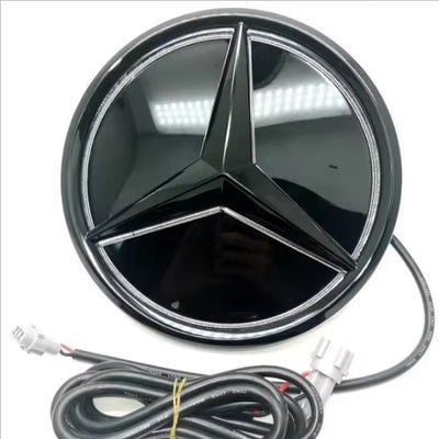 Logo lumineux Mercedes calandre LED - vue arrière - Becquet Voiture