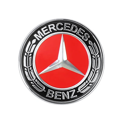 Logo Mercedes AMG Sticker Capot Noir Chrome - installé sur véhicule - Becquet Voiture
