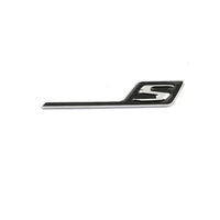 Logo Mercedes Lettres C S R AMG Badge - packshot studio 2 - Becquet Voiture