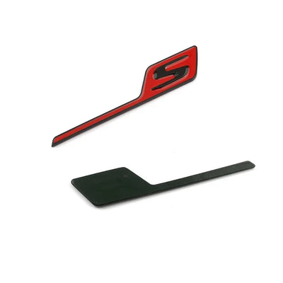 Logo Mercedes Lettres C S R AMG Badge - vue arrière - Becquet Voiture