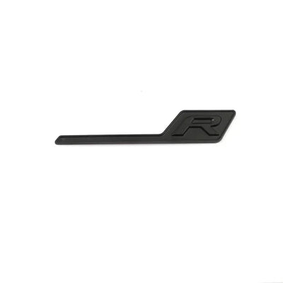 Logo Mercedes Lettres C S R AMG Badge - vue rapprochée - Becquet Voiture