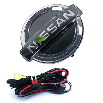 Logo Nissan Lumineux Calandre LED 130 150 176mm - packshot studio - Becquet Voiture