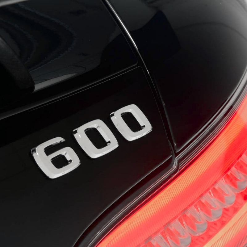 Logo Puissance Brabus Mercedes 400 à 980 - vue de trois-quarts - Becquet Voiture