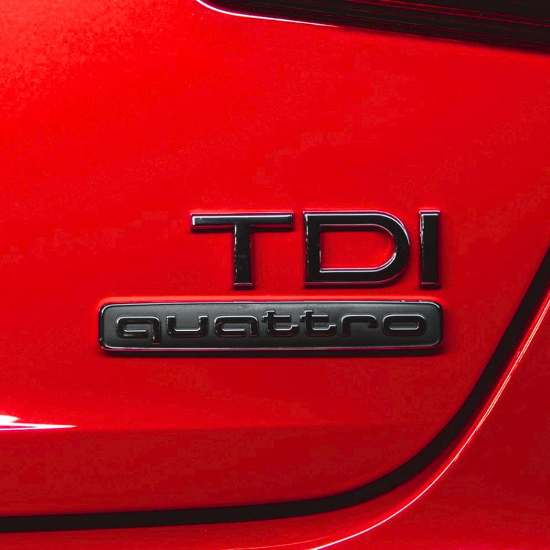 Logo Quattro Audi Emblème Intérieur Plusieurs Tailles - installé sur véhicule - Becquet Voiture