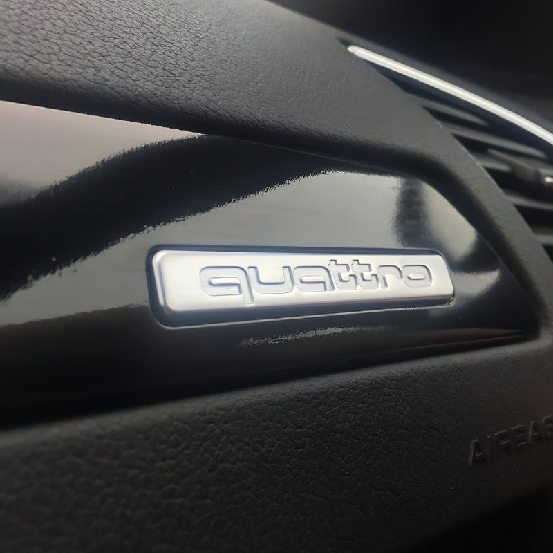 Logo Quattro Audi Emblème Intérieur Plusieurs Tailles - vue arrière - Becquet Voiture