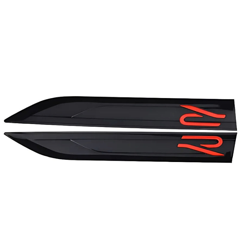 Logo R Aile VW Golf 8 Paire Noir Rouge - vue de face - Becquet Voiture