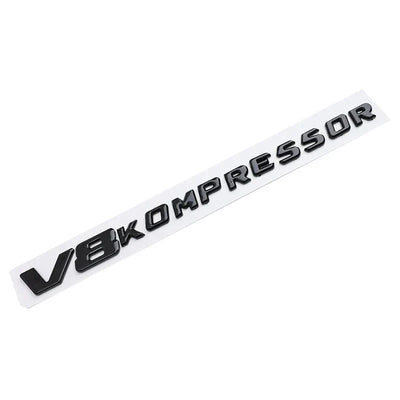 Logo V6 V8 Kompressor Mercedes Noir Chrome - installé sur véhicule - Becquet Voiture