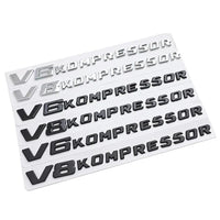 Logo V6 V8 Kompressor Mercedes Noir Chrome - vue de profil - Becquet Voiture