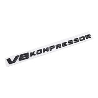 Logo V6 V8 Kompressor Mercedes Noir Chrome - vue de trois-quarts - Becquet Voiture