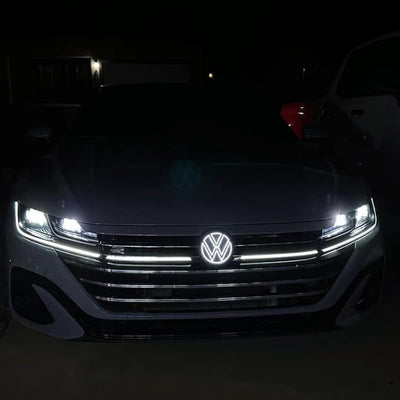 Logo Volkswagen Arteon Lumineux LED 2017-2024 Compatible ACC - vue de face - Becquet Voiture