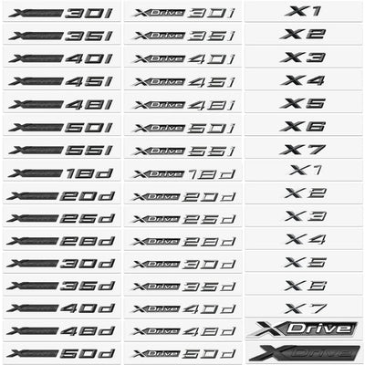 Logo Xdrive BMW X1 X2 X3 X4 X5 X6 X7 - vue de trois-quarts - Becquet Voiture
