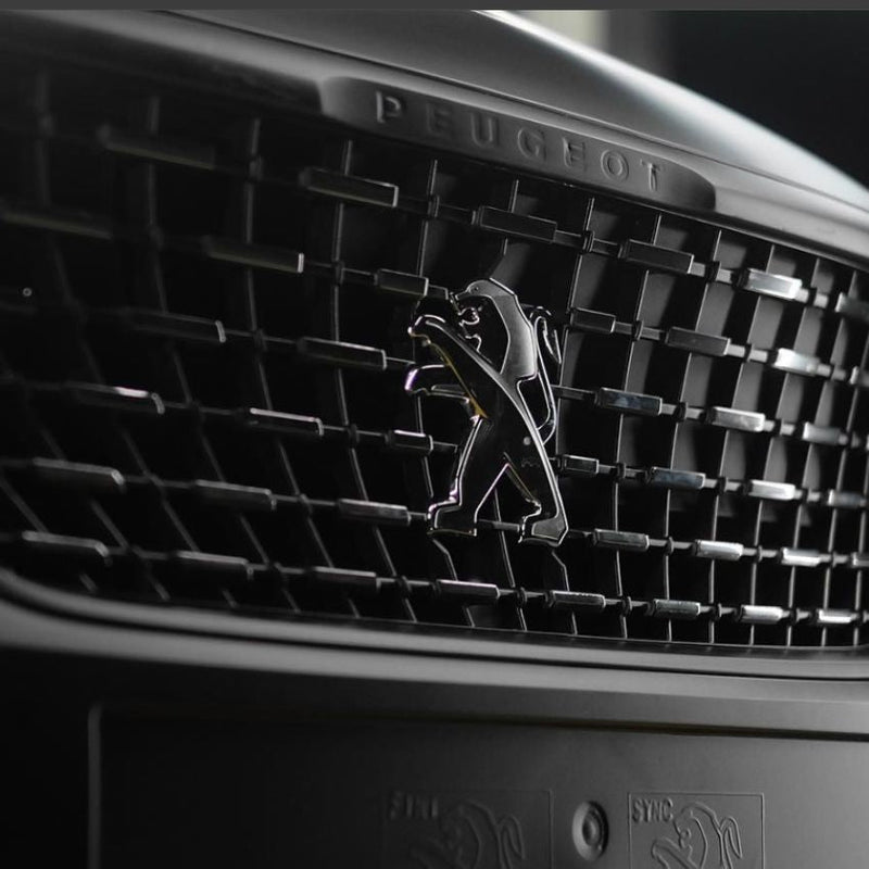 https://cdn.shopify.com/s/files/1/0727/0635/9572/files/Logo_peugeot_noir.jpg?v=1739888466