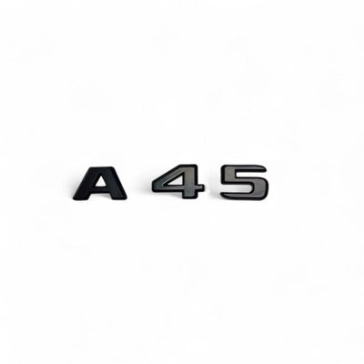 Logos Badges de Coffre Noir Mercedes A45 A45s A35 AMG - vue de profil - Becquet Voiture