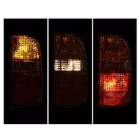 Lot 2 Feux Arrière Toyota Tacoma 2001-2004 Avec Ampoules - vue arrière 2 - Becquet Voiture