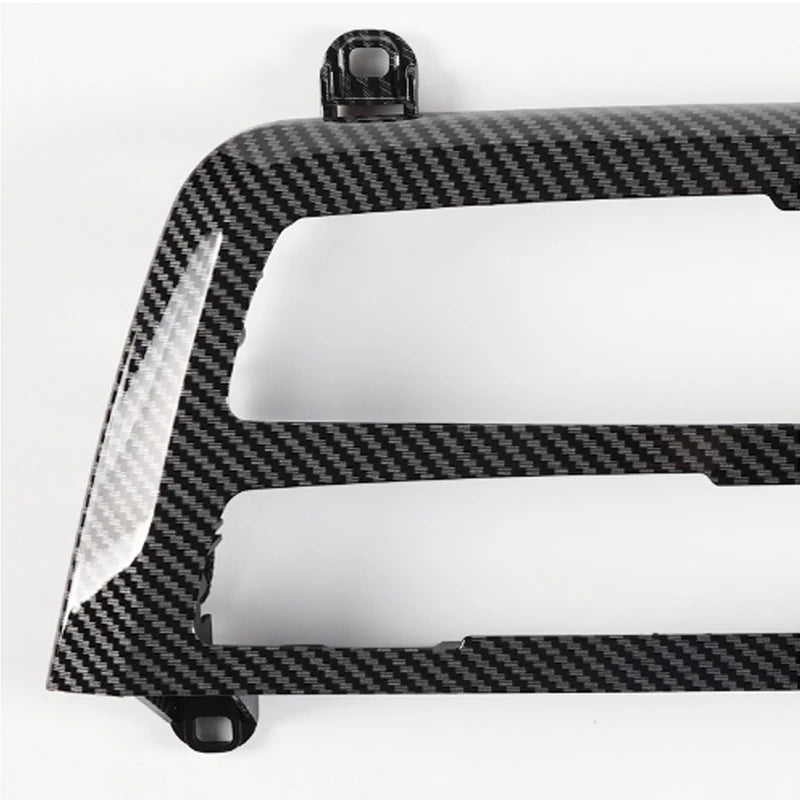 Lumière d'Ambiance Console Radio BMW F30 LCI - vue de profil - Becquet Voiture