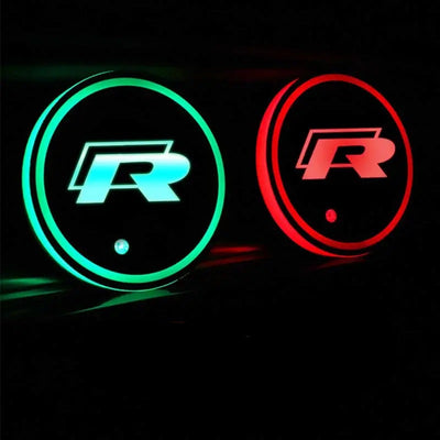 Lumière LED Porte-Gobelet Volkswagen Golf R - installé sur véhicule - Becquet Voiture