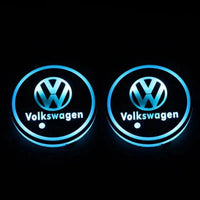 Lumière LED Porte-Gobelet Volkswagen Golf R - vue de trois-quarts - Becquet Voiture