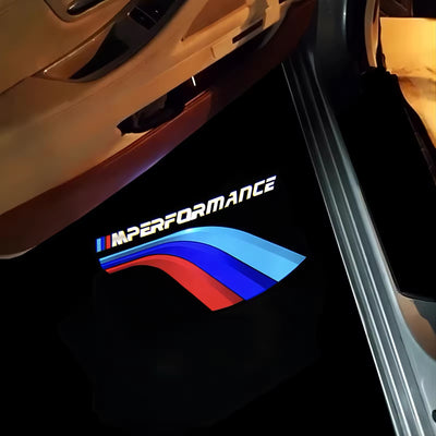 Lumière porte voiture BMW M Performance - vue de face - Becquet Voiture